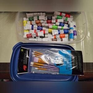 ✨️Paint & Brush Set✨️